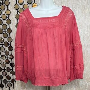 Elegant Coral Blouse with Lace Details 18/20